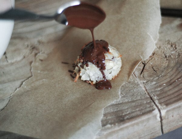 Cranberry Almond Coconut Macaroons